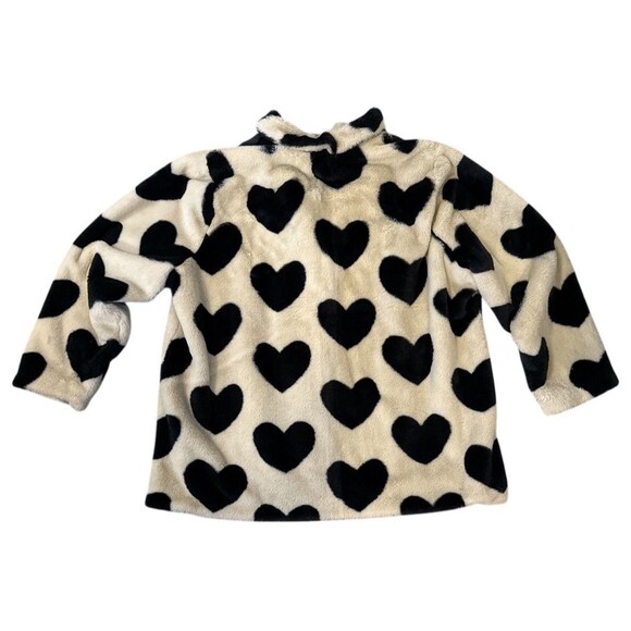 Torrid Faux Fur Heart Print Coat Cream Black Red Lined Button Front Plus Sz 2 2X - Picture 2 of 7